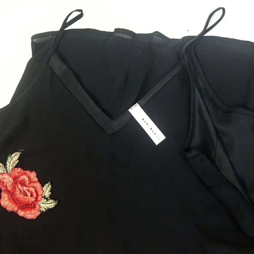 Black Slip Dress Embroidered Red Roses Sz M - Picture 4 of 10
